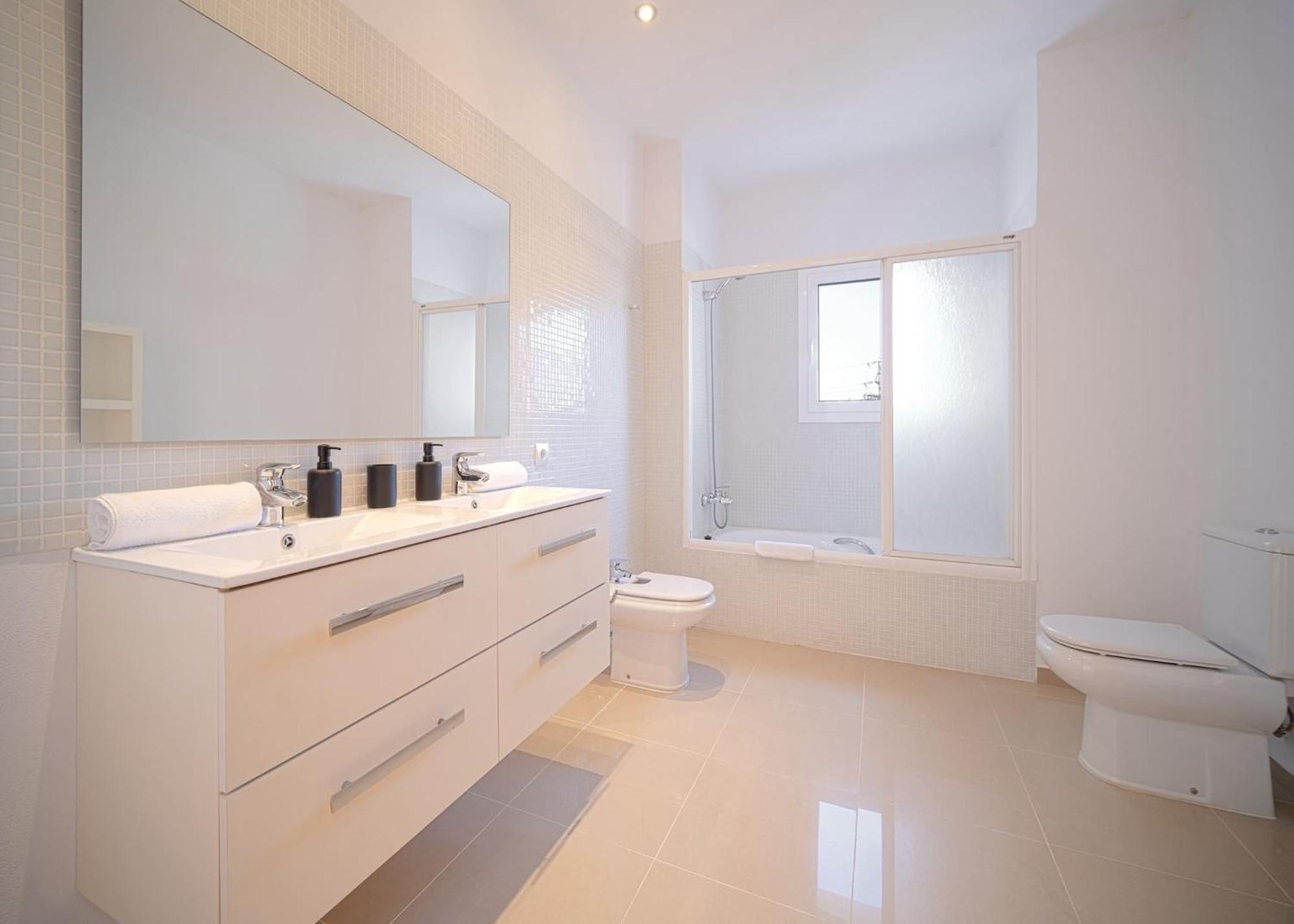 Villa Romeo 2Km From Ibiza Town And 1Km From Talamanca Beach Santa Eulària des Riu Εξωτερικό φωτογραφία