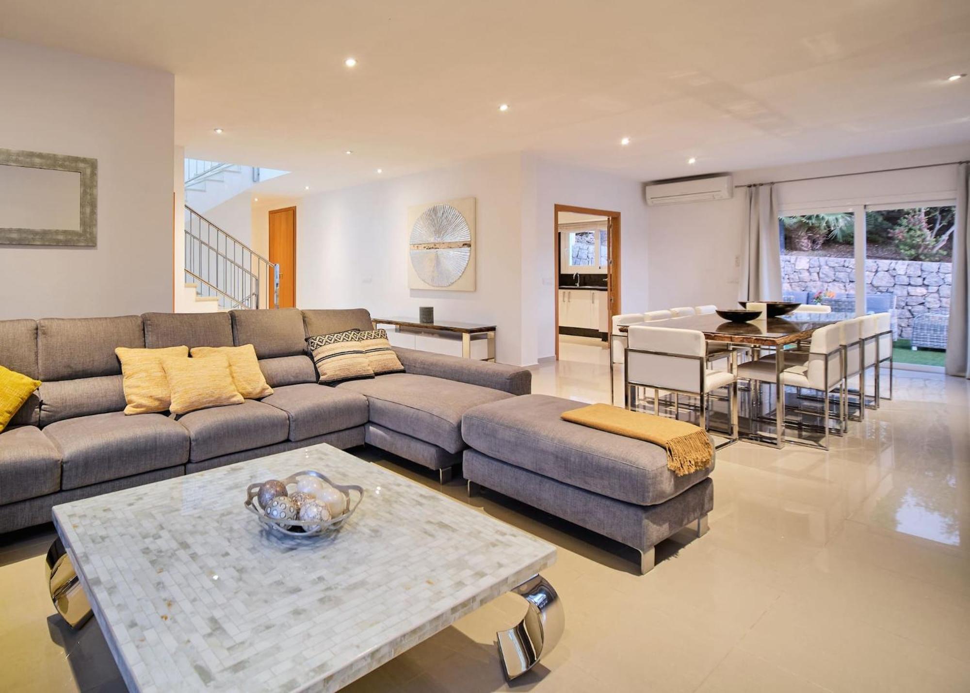 Villa Romeo 2Km From Ibiza Town And 1Km From Talamanca Beach Santa Eulària des Riu Εξωτερικό φωτογραφία