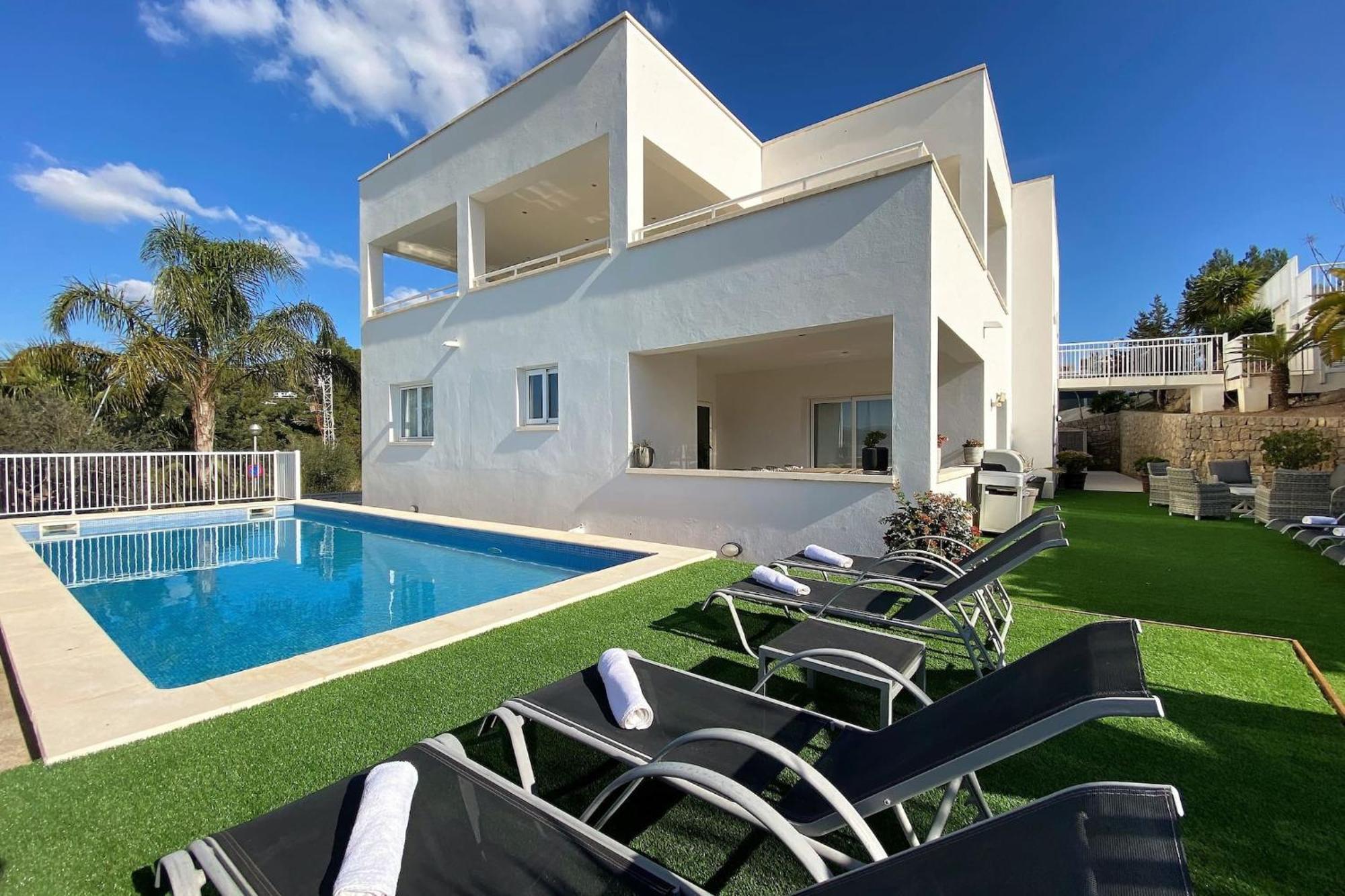 Villa Romeo 2Km From Ibiza Town And 1Km From Talamanca Beach Santa Eulària des Riu Εξωτερικό φωτογραφία