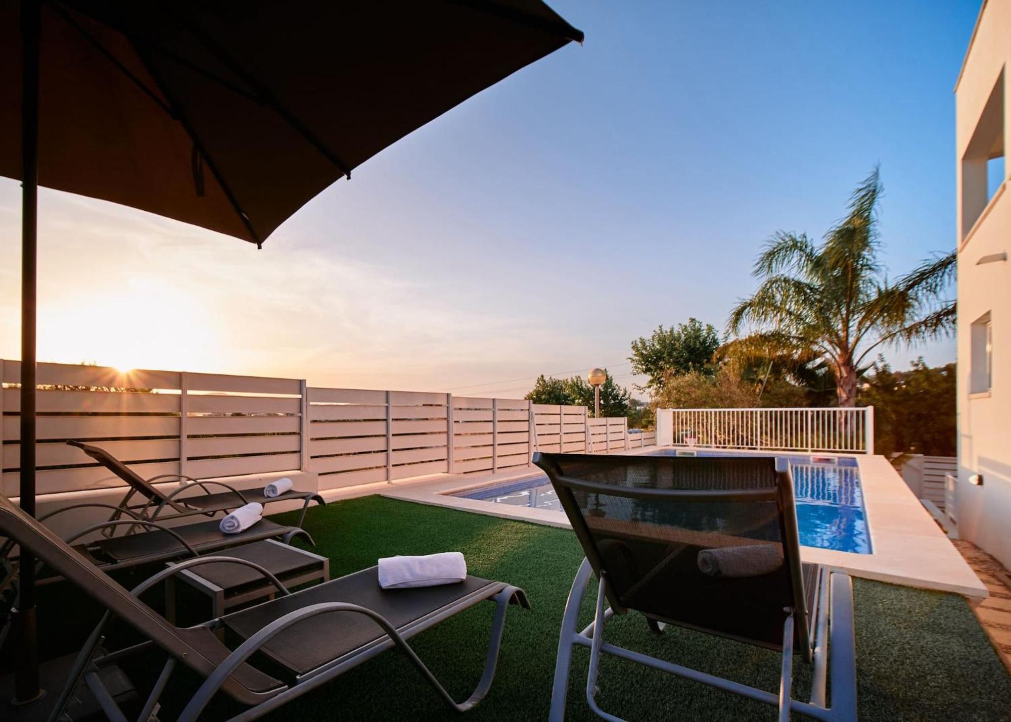 Villa Romeo 2Km From Ibiza Town And 1Km From Talamanca Beach Santa Eulària des Riu Εξωτερικό φωτογραφία