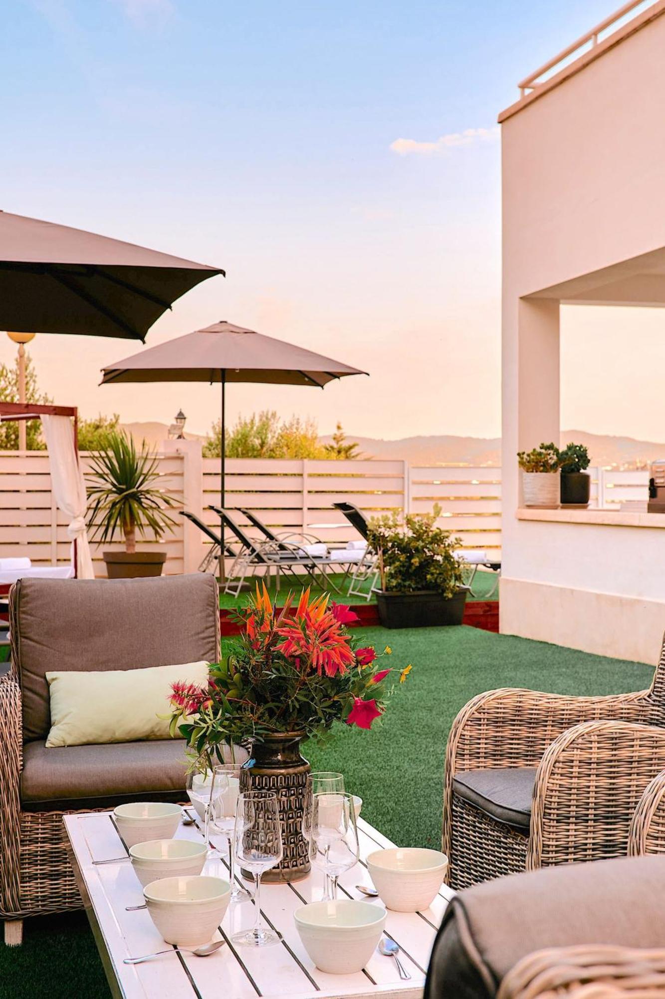 Villa Romeo 2Km From Ibiza Town And 1Km From Talamanca Beach Santa Eulària des Riu Εξωτερικό φωτογραφία